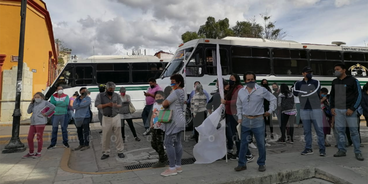 Coordinadora Nacional Plan de Ayala, realizan bloqueos y exigen mesa de dialogo por incapacidad del municipio | El Imparcial de Oaxaca