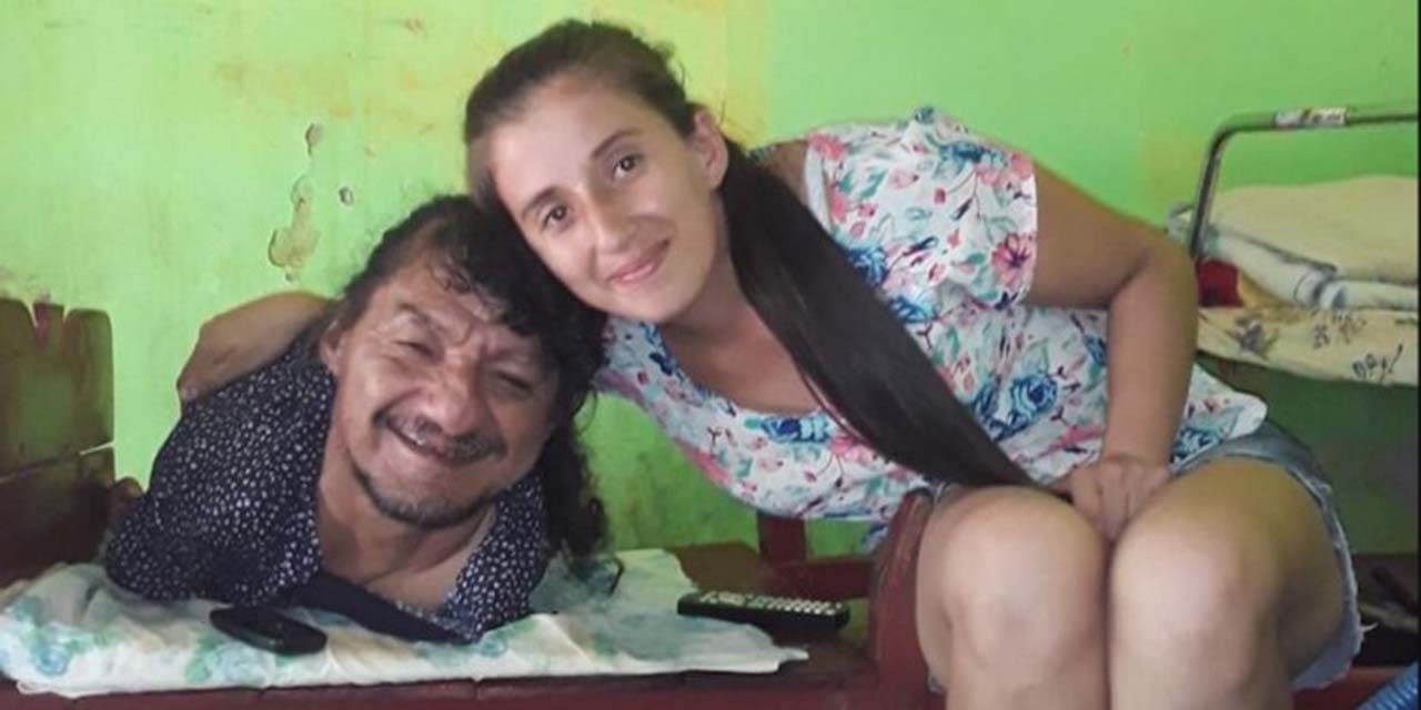 Video: Hombre sin piernas ni brazos logró criar a sus dos hijas, luego de que su esposa los abandonara | El Imparcial de Oaxaca