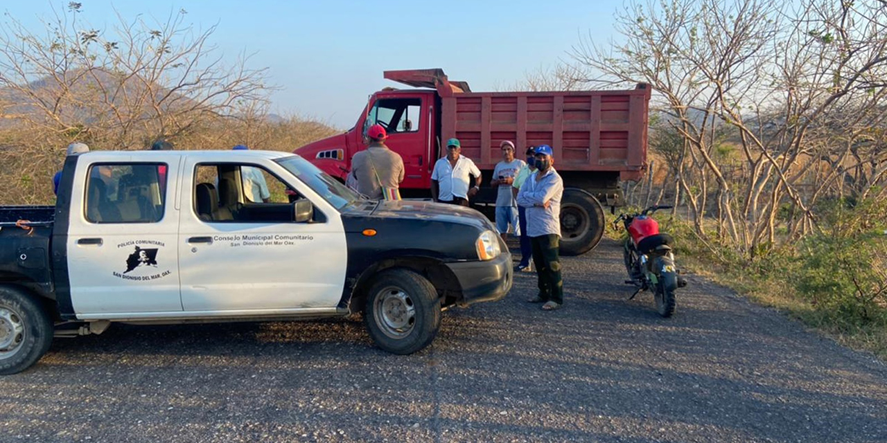 Antieólicos cierran carretera en San Dionisio del Mar | El Imparcial de Oaxaca