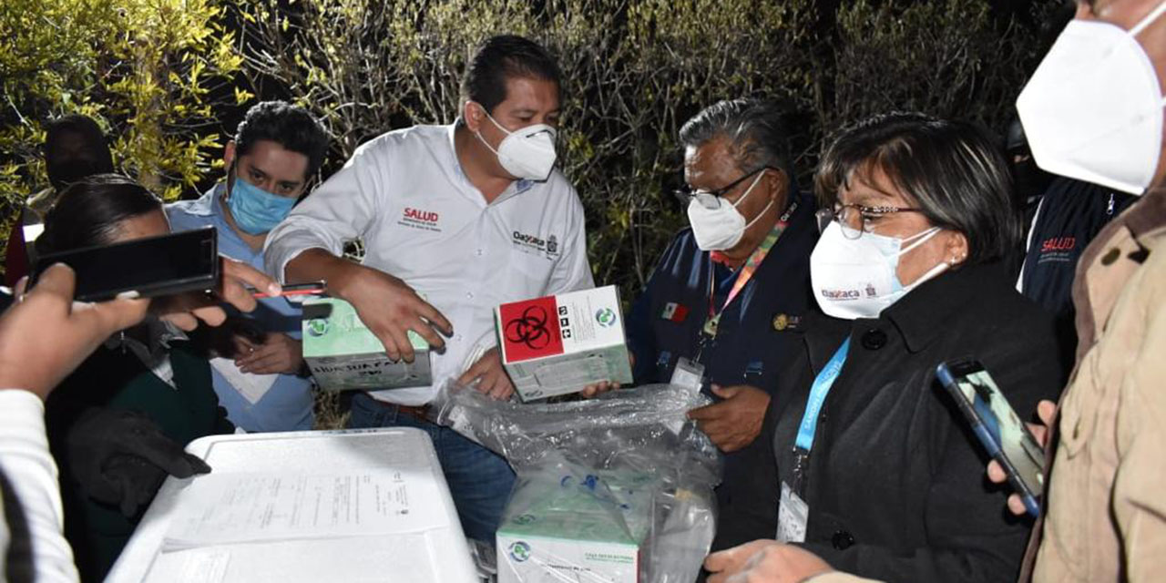 Para la segunda dosis aplican 2 mil 200 vacunas anticovid a personal médico de la Mixteca de Oaxaca | El Imparcial de Oaxaca