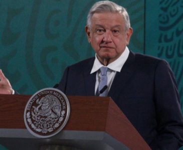 Adelantarán pagos de becas y programas por elecciones