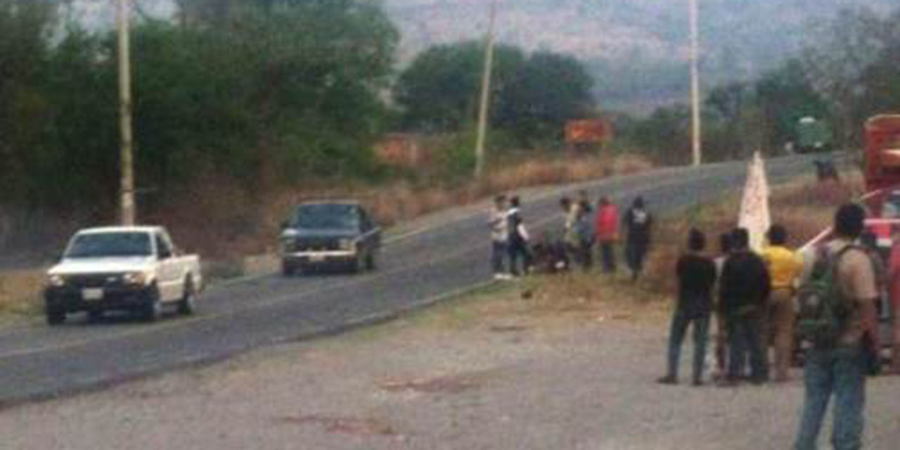 Taxista embiste a motociclista en Huajuapan | El Imparcial de Oaxaca