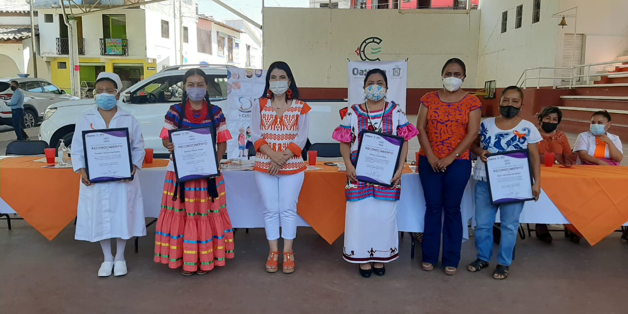 Reconocen labor de mujeres en la Región de la Cañada