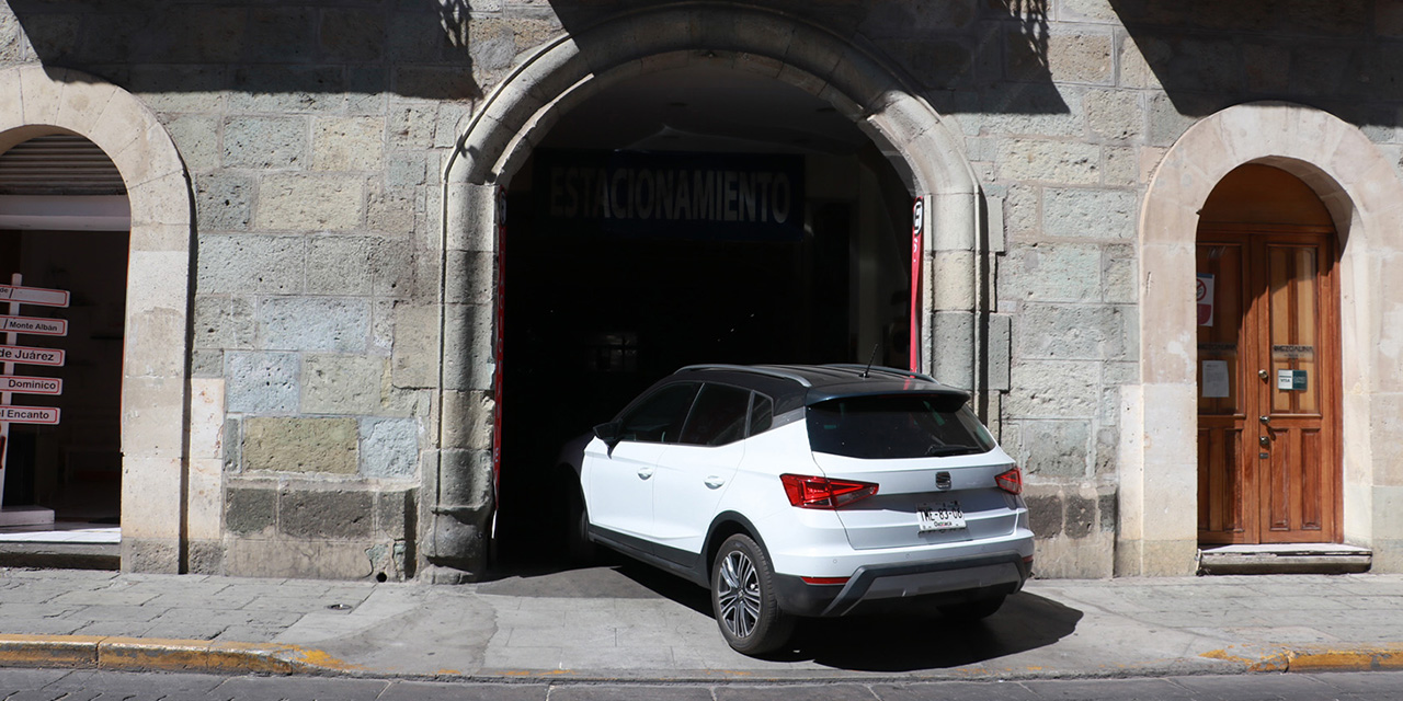 Proliferan los estacionamientos públicos en el centro histórico de Oaxaca | El Imparcial de Oaxaca