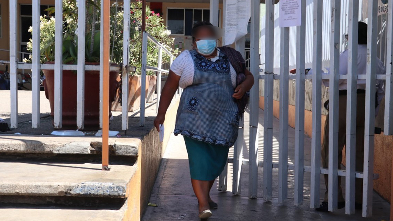 Reportan 953 casos activos de Covid-19 en Oaxaca