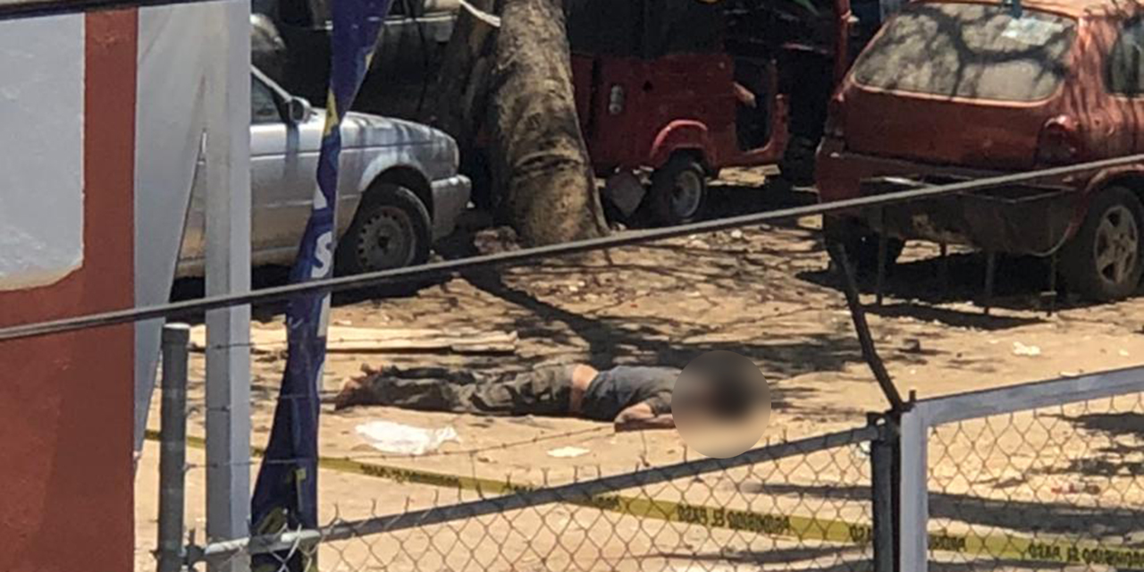 Se incendia casa en colonia Estado de Oaxaca