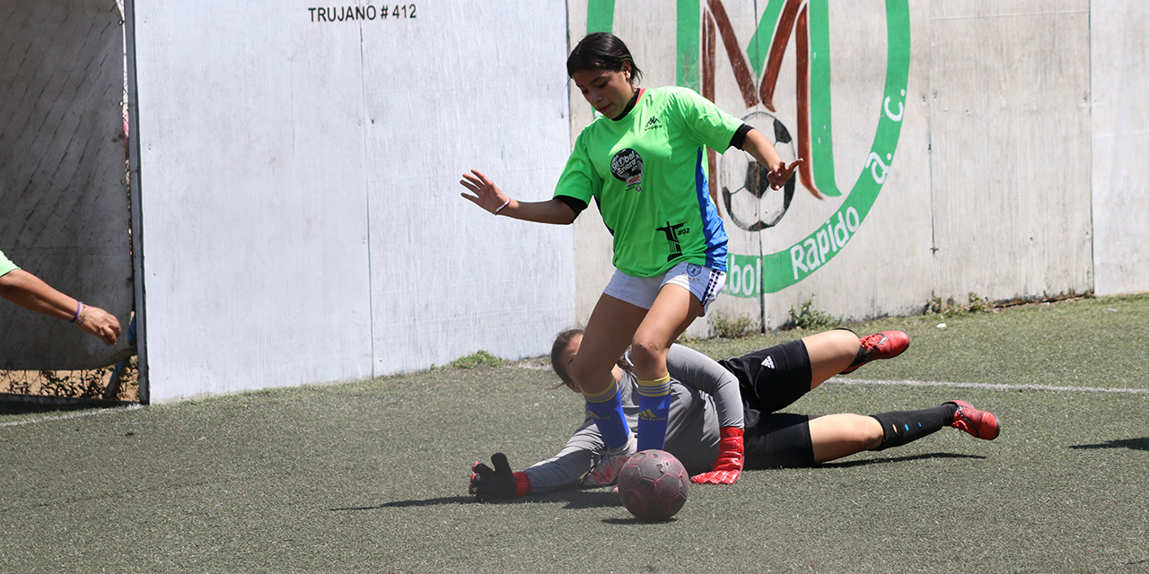 ¡Hagan sus apuestas para el torneo de Futbol Rápido Femenil!