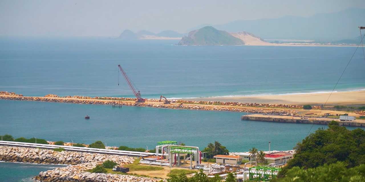 Obra del rompeolas en Salina Cruz genera 350 empleos | El Imparcial de Oaxaca Obra del rompeolas en Salina Cruz genera 350 empleos | El Imparcial de Oaxaca