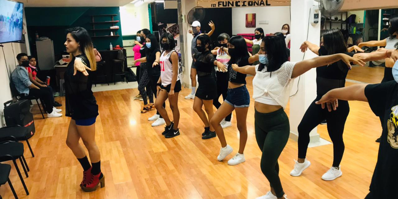 Jóvenes del Istmo se preparan para concurso de baile