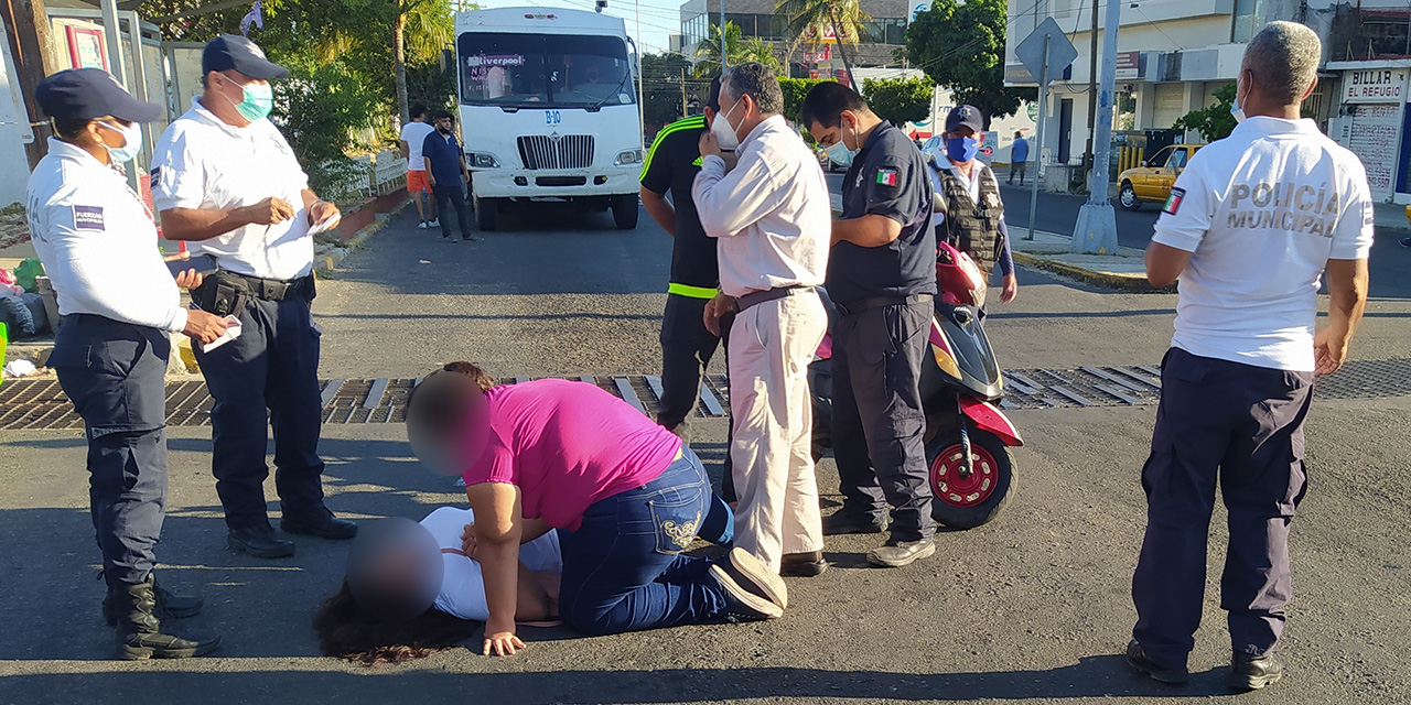 Accidente de motos deja una lesionada en Salina Cruz | El Imparcial de Oaxaca