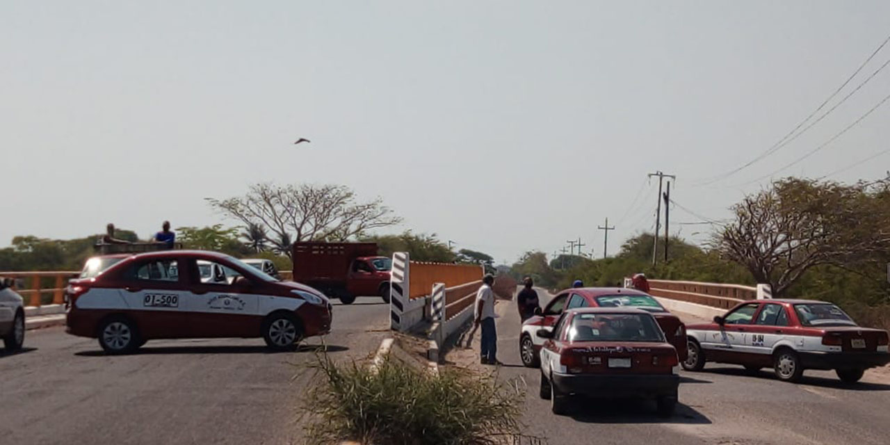 Taxistas del Istmo exigen a edil cumplir con acuerdos | El Imparcial de Oaxaca