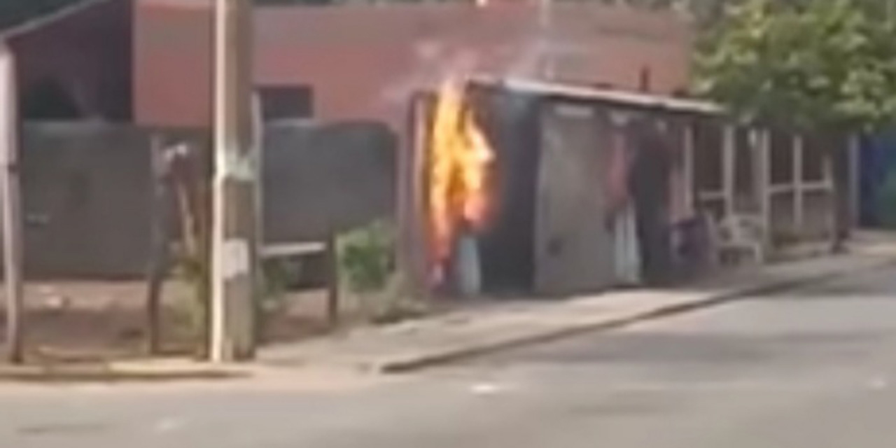 Se incendia un puesto de antojitos mexicanos en Ixtaltepec | El Imparcial de Oaxaca