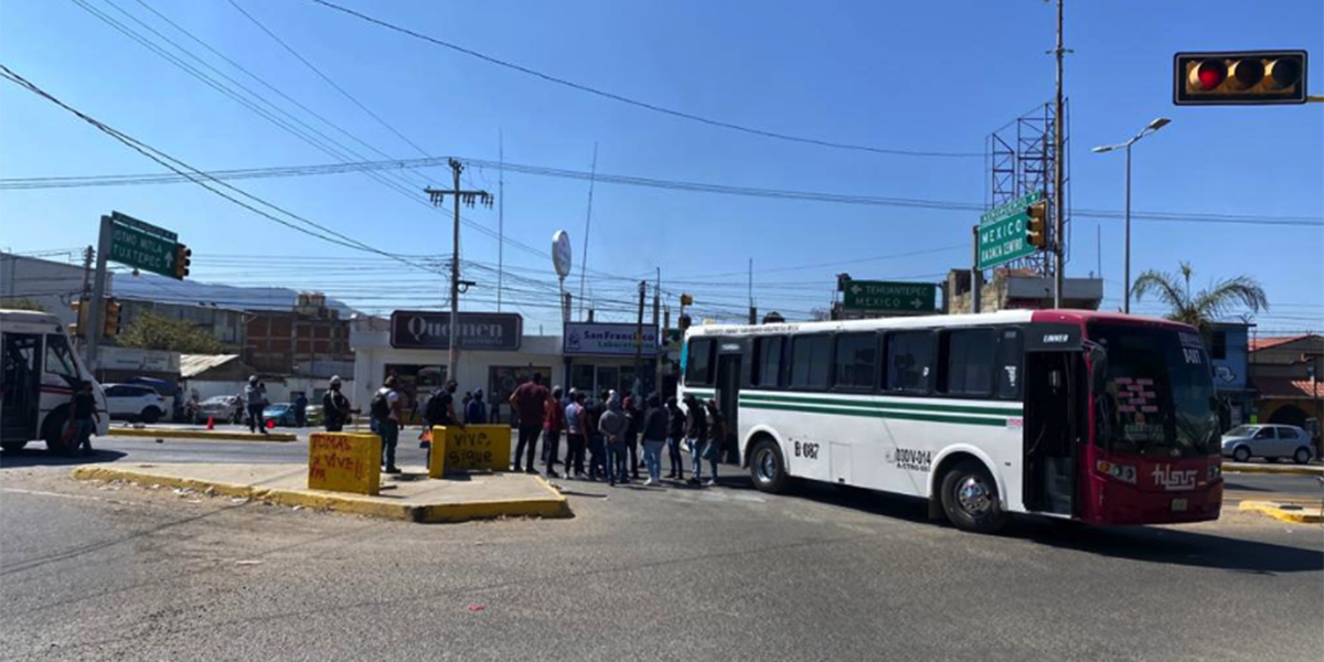 Piden habitantes de San Pedro Mixtepec vacunas contra Covid-19 | El Imparcial de Oaxaca