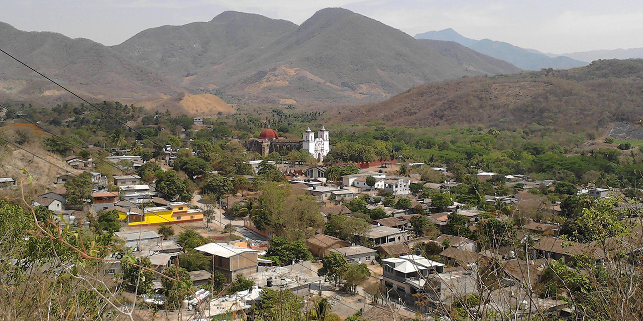 Zona Chontal sigue en espera de la vacuna | El Imparcial de Oaxaca