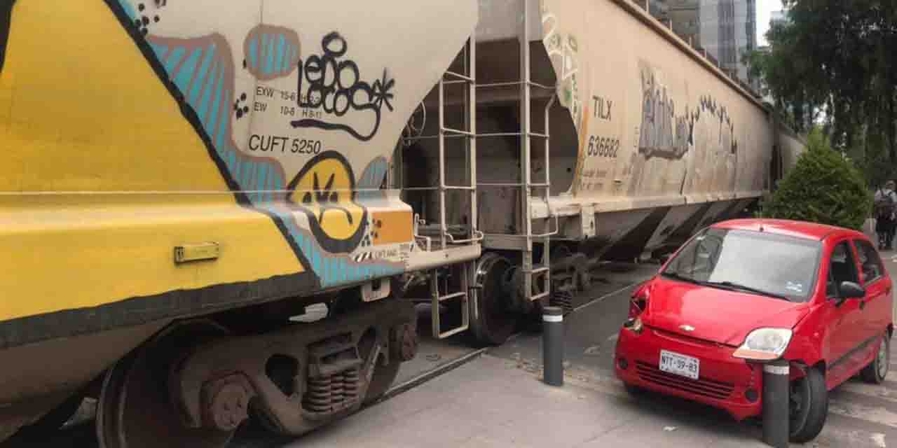 Tren golpea automóvil en la CDMX | El Imparcial de Oaxaca