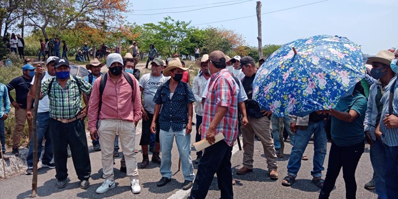 Sigue el bloqueo en Boca del Monte | El Imparcial de Oaxaca
