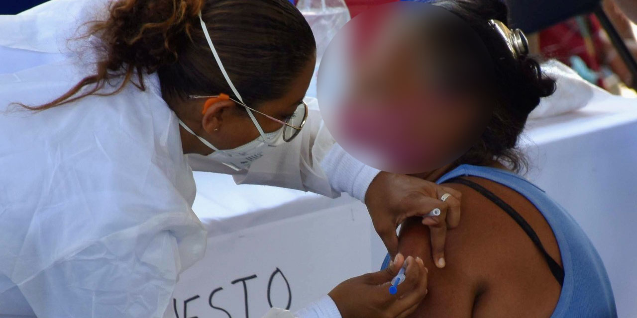 Aplican la vacuna  CanSino en la Costa de Oaxaca | El Imparcial de Oaxaca
