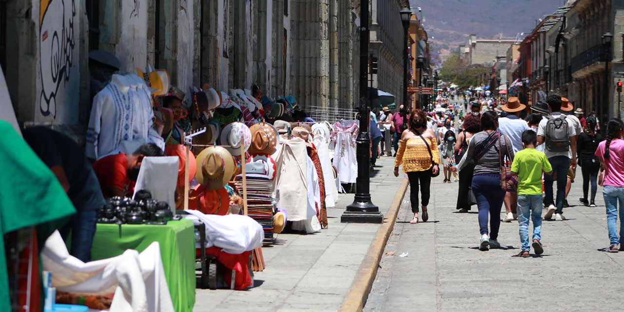 Prolifera comercio ambulante durante vacaciones en Oaxaca | El Imparcial de Oaxaca