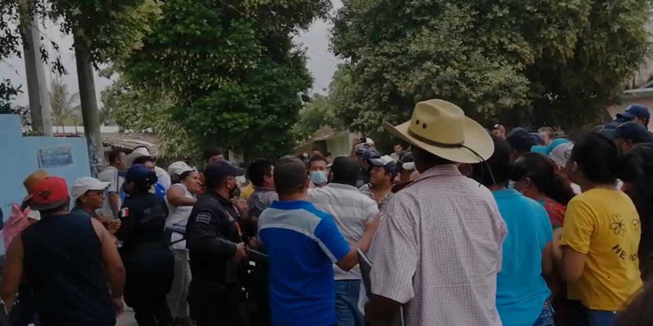 Zafarrancho en Tonameca | El Imparcial de Oaxaca