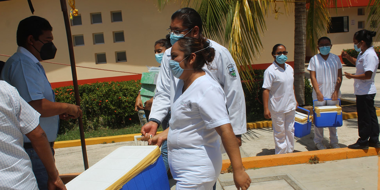 Se preparan maestros para recibir vacuna en Salina Cruz | El Imparcial de Oaxaca