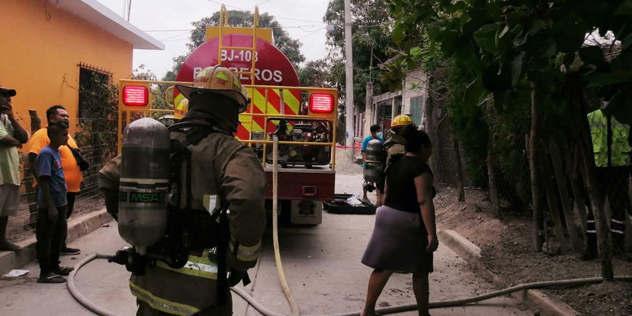 Se incendia casa-habitación en el Istmo | El Imparcial de Oaxaca