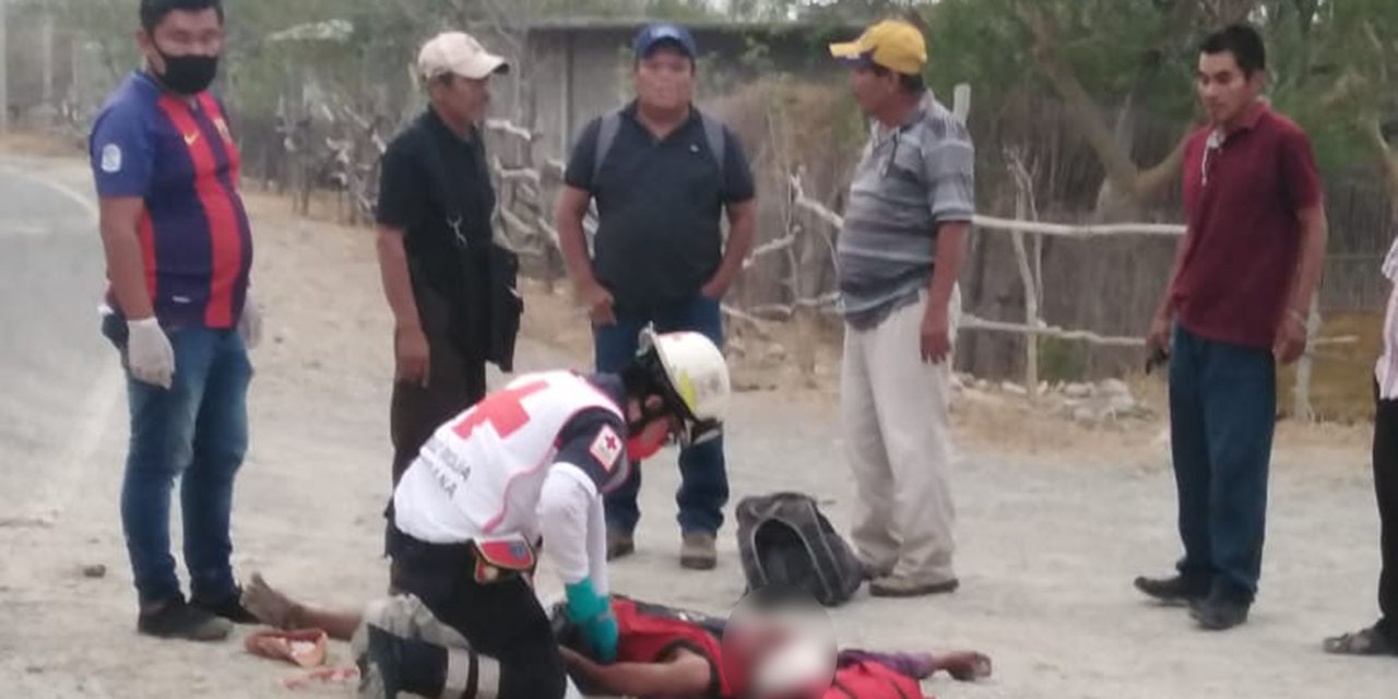 Motociclistas sufren derrape en el Istmo | El Imparcial de Oaxaca
