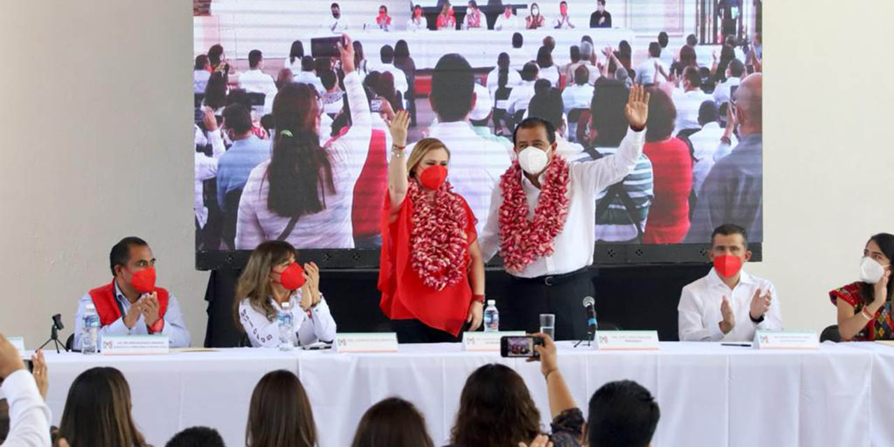 Toma protesta Eviel y Claudia Silva al frente del PRI de Oaxaca