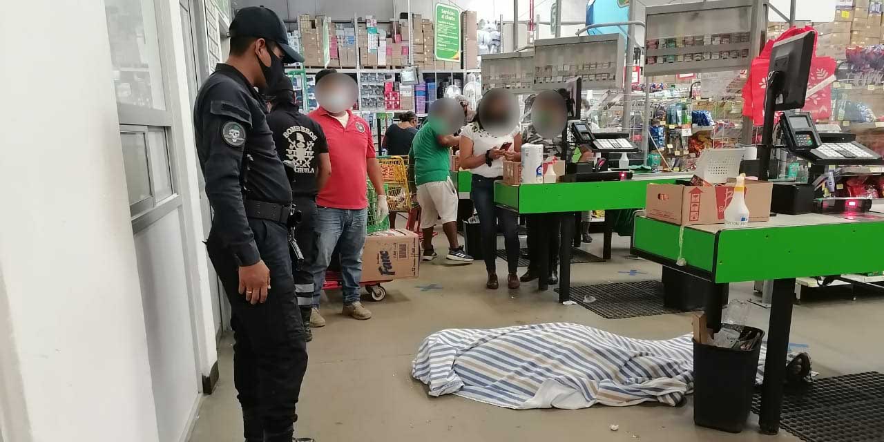 Muere en centro comercial de Pochutla | El Imparcial de Oaxaca Muere en centro comercial de Pochutla | El Imparcial de Oaxaca