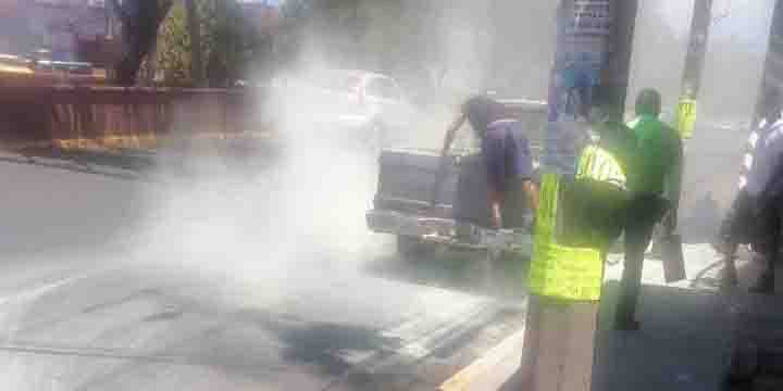 Conato de incendio  en una camioneta