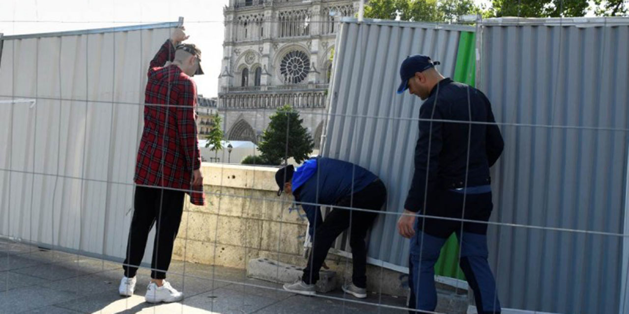 Cierran la plaza de Notre Dame en París por altos niveles de plomo | El Imparcial de Oaxaca