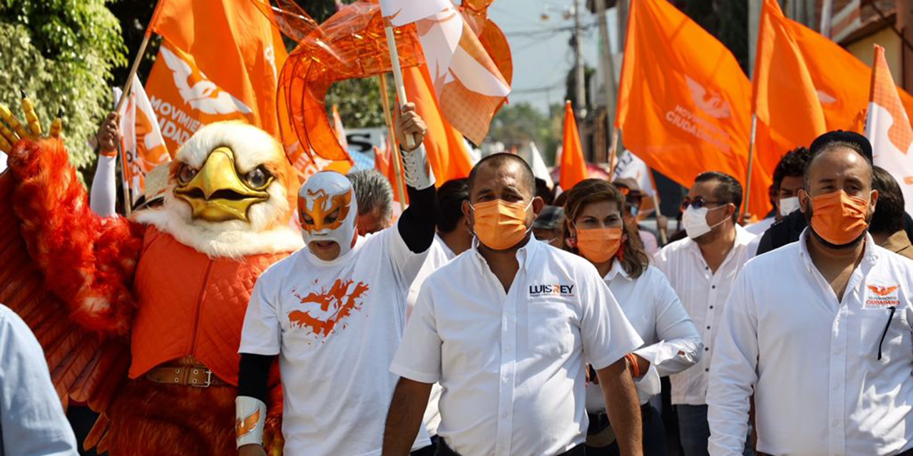 La ola naranja inunda las calles de Santa Lucía | El Imparcial de Oaxaca