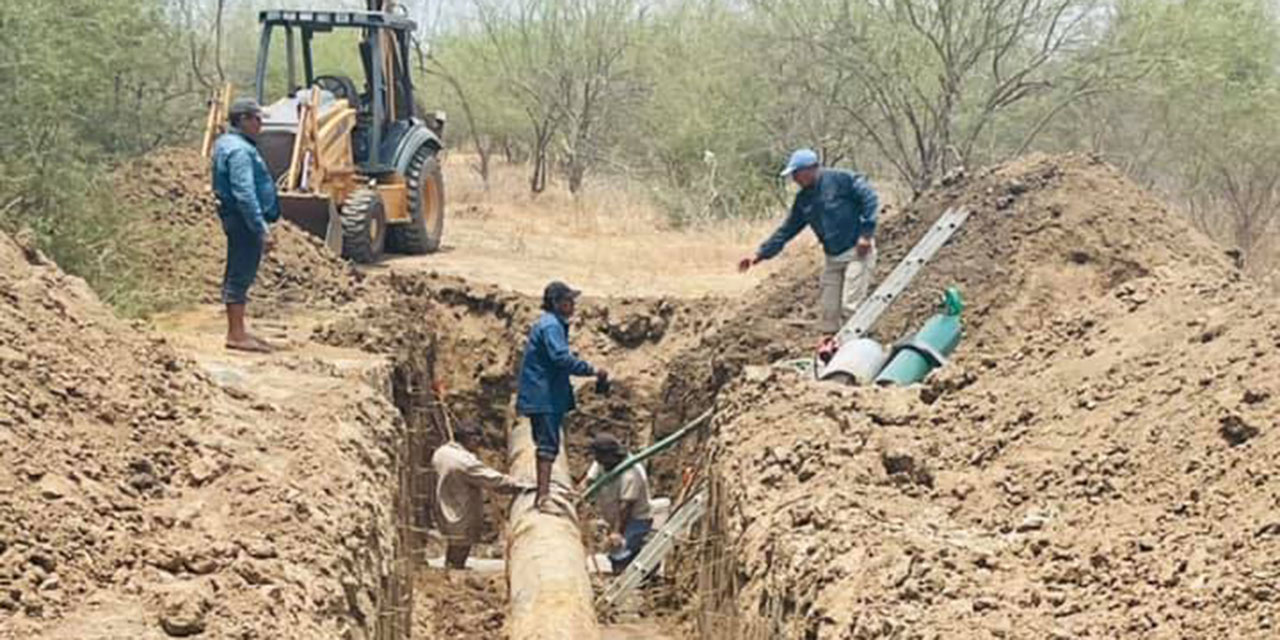 Suministran agua en Salina Cruz con red apenas funcional | El Imparcial de Oaxaca