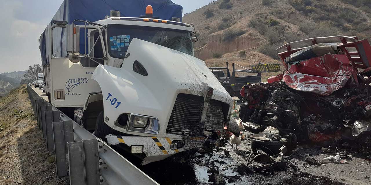 Colisión mortal en la súpercarretera Huitzo-Nochixtlán