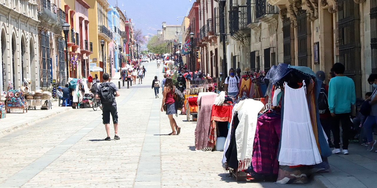 Ambulantaje invade las calles de Oaxaca | El Imparcial de Oaxaca