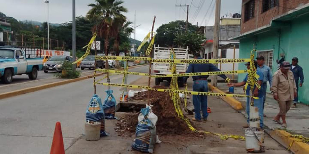 Fugas y socavones afectan vialidades de Salina Cruz | El Imparcial de Oaxaca