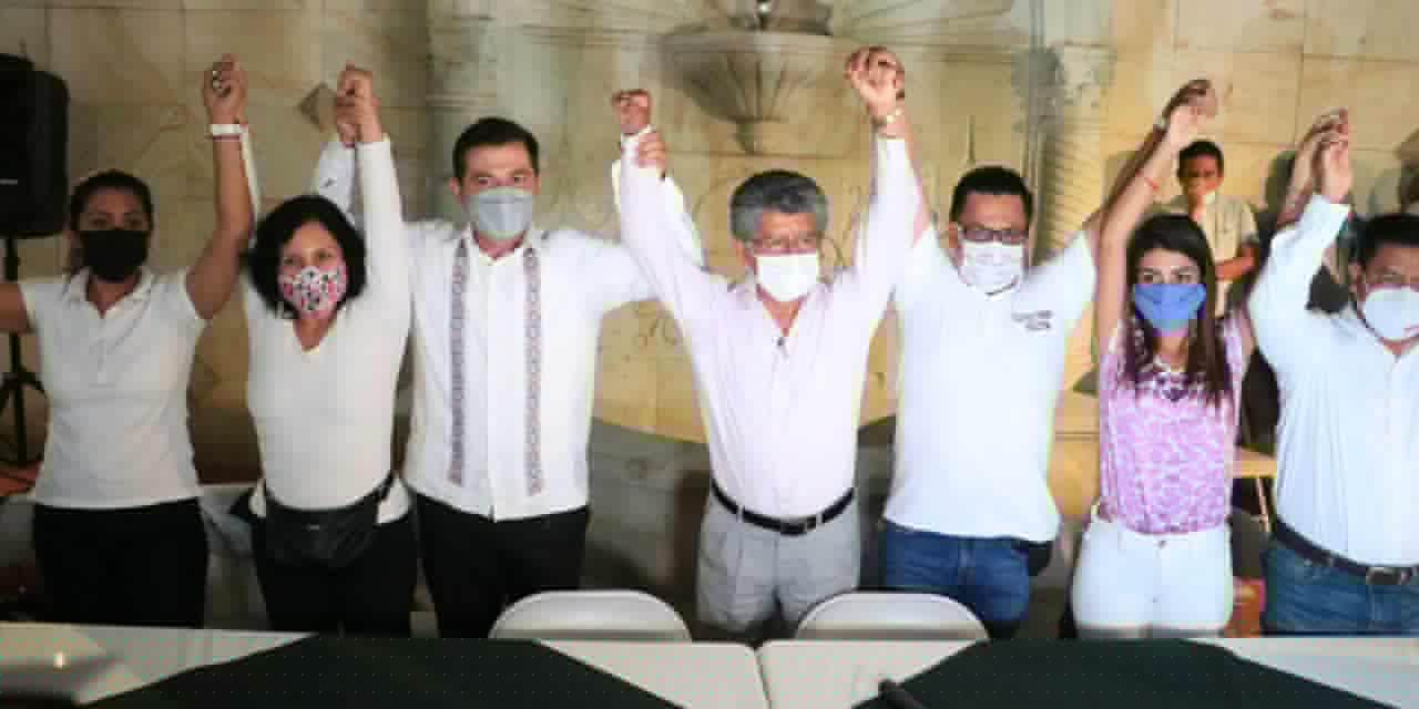 Neri festeja conforme se confirmaba la ventaja | El Imparcial de Oaxaca Neri festeja conforme se confirmaba la ventaja | El Imparcial de Oaxaca
