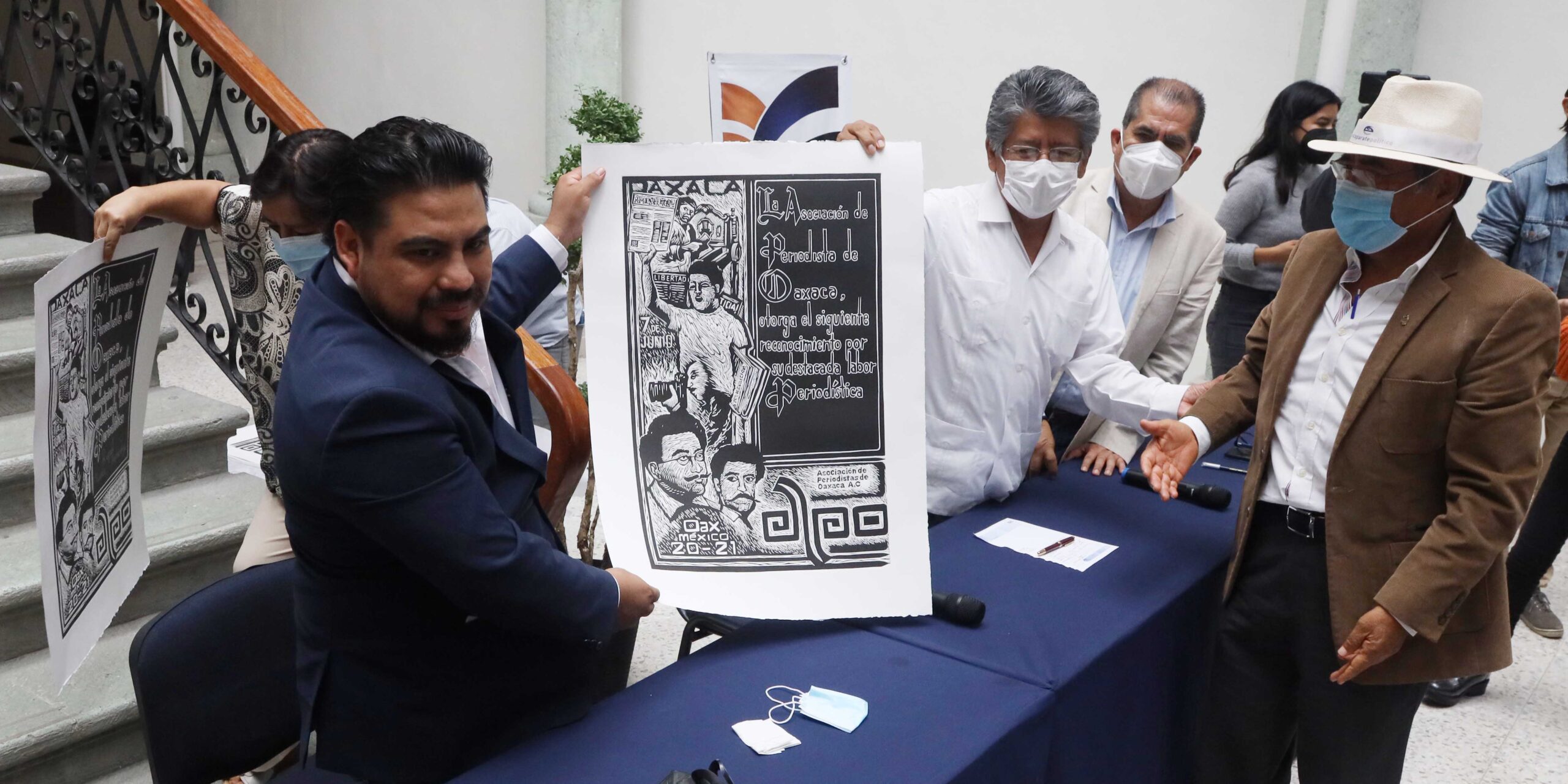 Reconocen trabajo de periodistas de El Imparcial | El Imparcial de Oaxaca Reconocen trabajo de periodistas de El Imparcial | El Imparcial de Oaxaca