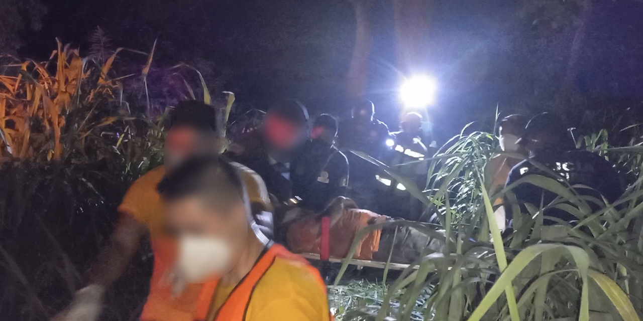 Fuerte accidente en la Vía Federal 200 Pinotepa-Salina Cruz | El Imparcial de Oaxaca