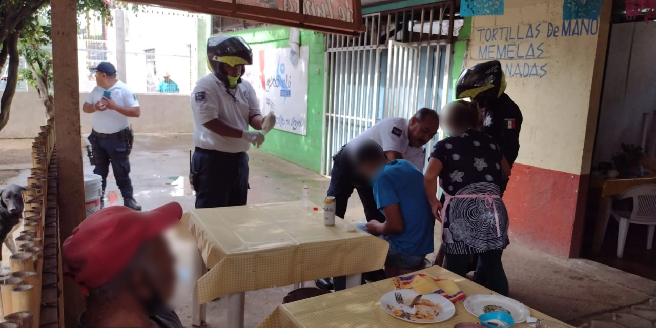Lo balean mientras almorzaba en Xoxocotlán | El Imparcial de Oaxaca Lo balean mientras almorzaba en Xoxocotlán | El Imparcial de Oaxaca