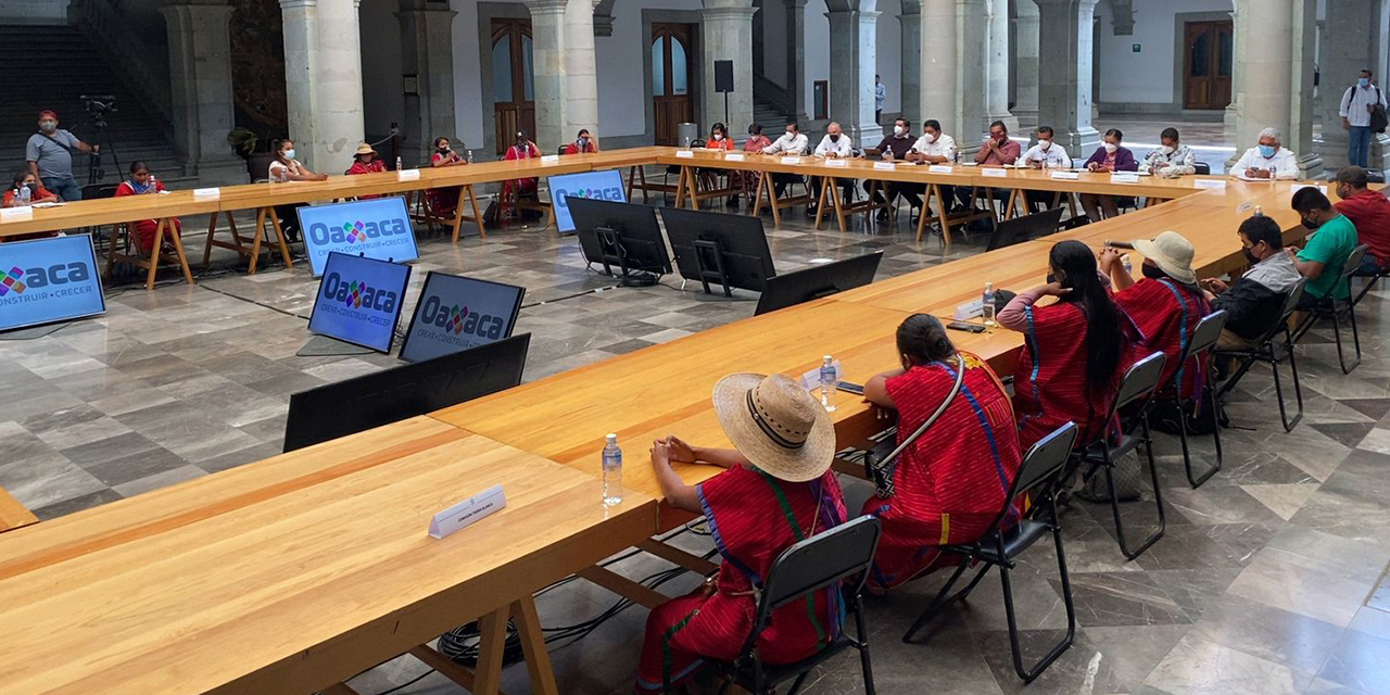 Ofrecen retorno seguro a triquis | El Imparcial de Oaxaca