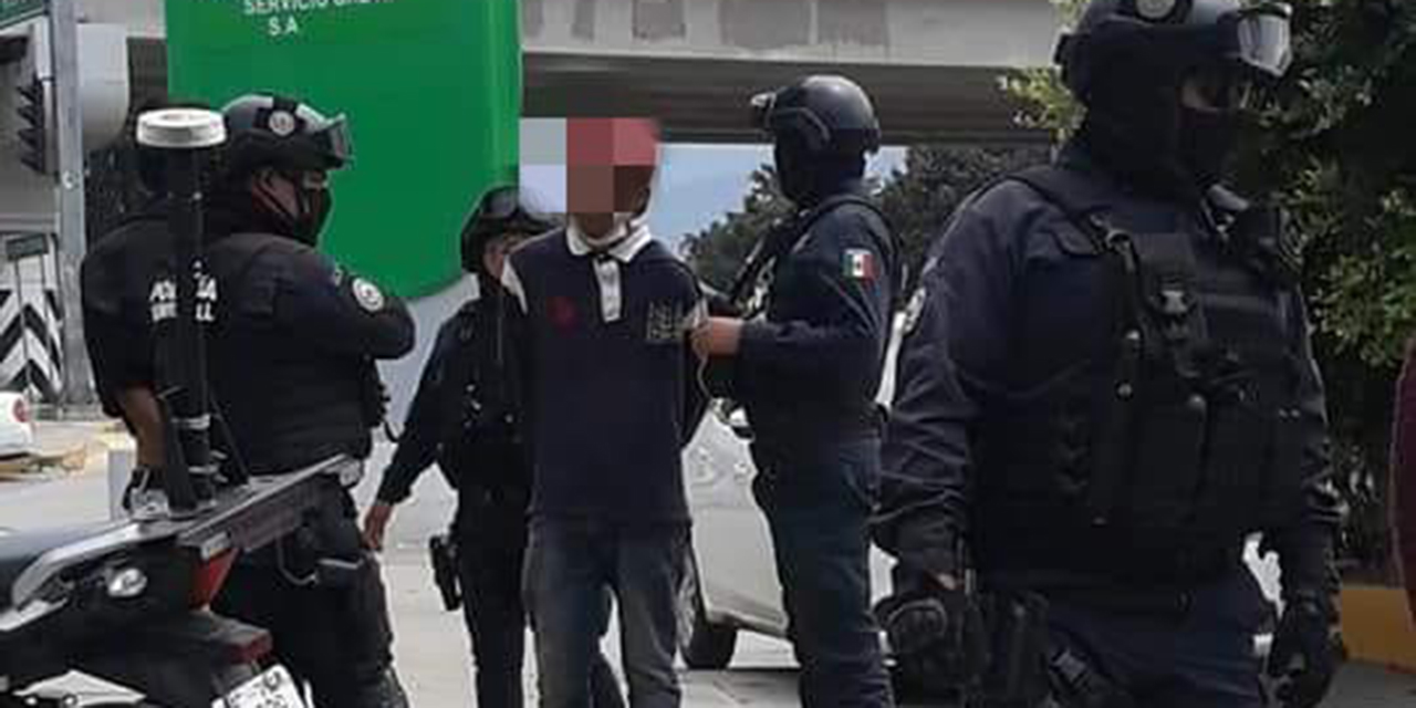 Policía municipal los detiene por presunto robo | El Imparcial de Oaxaca Policía municipal los detiene por presunto robo | El Imparcial de Oaxaca