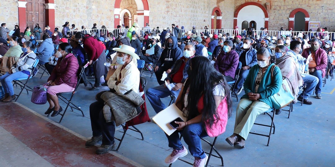 Inmunizan a más de 18 mil personas en Tlaxiaco | El Imparcial de Oaxaca