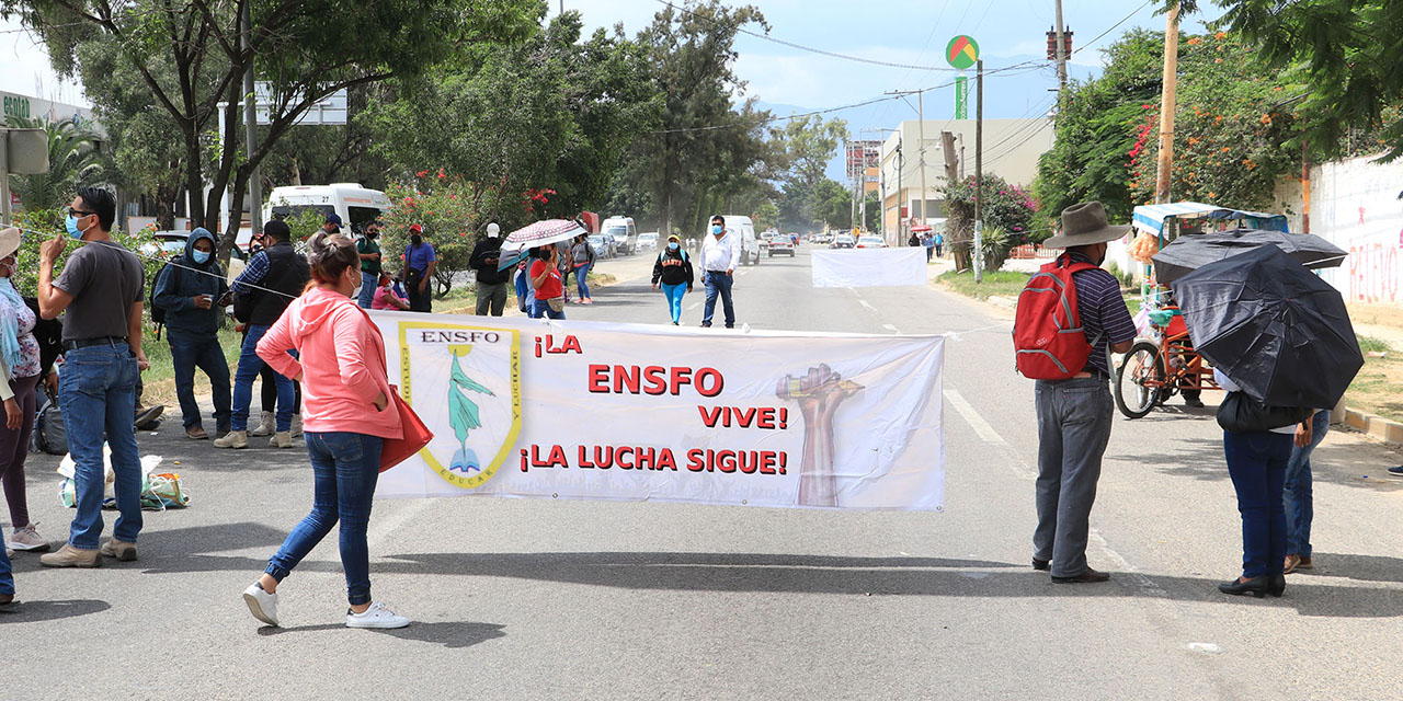Operativo de Guardia Nacional y Policía Estatal impide bloqueo de la ENSFO | El Imparcial de Oaxaca