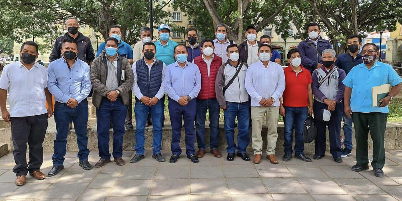 Exigen pueblos de la Mixteca avanzar con pendientes del Estado | El Imparcial de Oaxaca Exigen pueblos de la Mixteca avanzar con pendientes del Estado | El Imparcial de Oaxaca