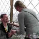 Reapertura de torre Eiffel y joven realiza propuesta de matrimonio