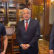 López Obrador y Cuauhtémoc Blanco sostienen reunión con campeón de la UFC