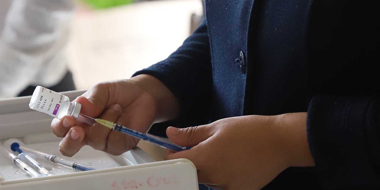 Tercera ola alcanza a diputados locales