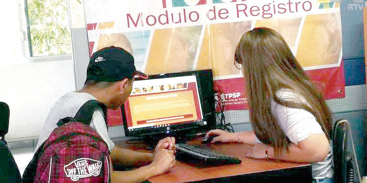 Desairan a AMLO; disponible 71% de las becas para ninis