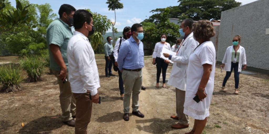 Ofrece director del ISSSTE  dos hospitales en la Costa | El Imparcial de Oaxaca