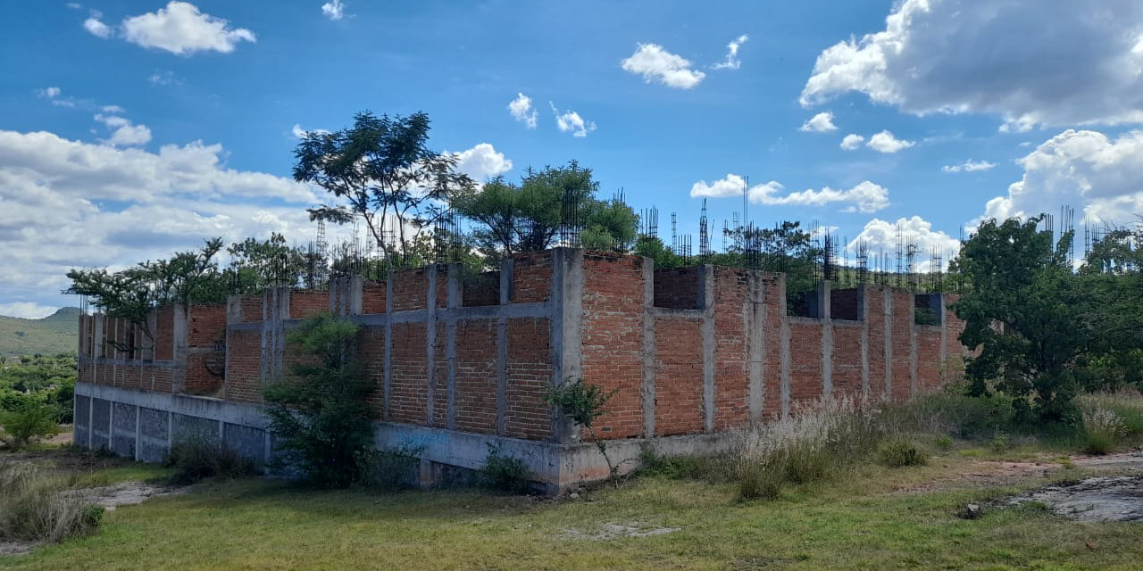 Huajolotitlan: el hospital que no fue; solo quedan ruinas | El Imparcial de Oaxaca
